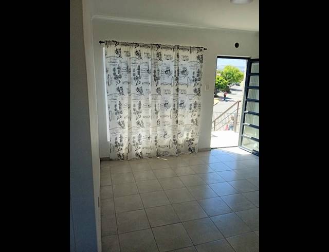 2 BEDROOM APARTMENT FOR SALE IN SOUTHFORK